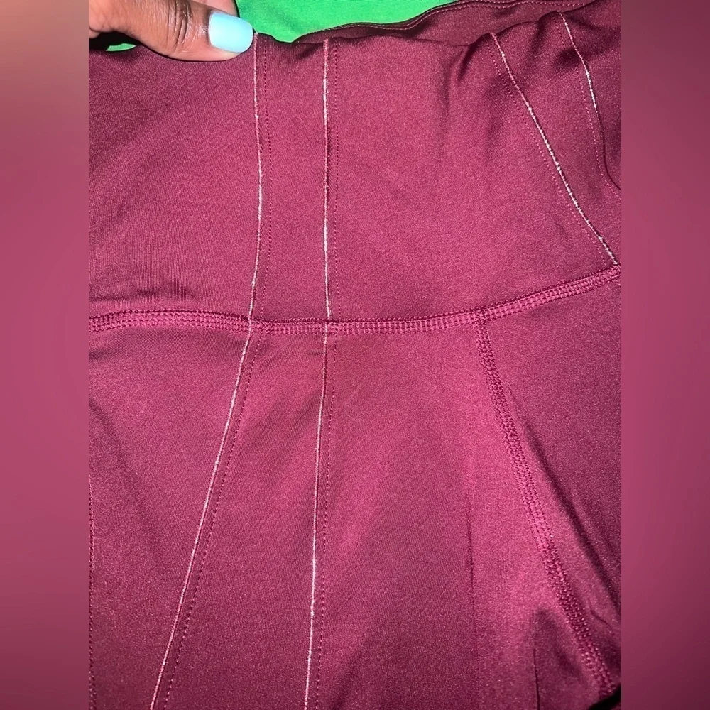 Nike Yoga Dri-Fit 7/8 Metallic Trim Women's Maroon High-Rise Leggings size Small